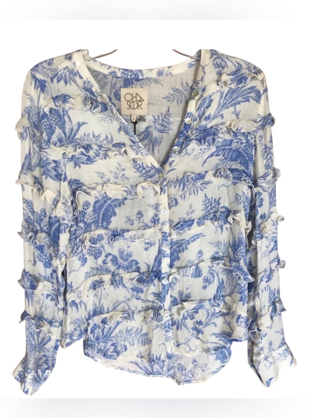 Chaser Cottagecore Toile Floral Blouse NWT Small Blue White Ruffle Button Down